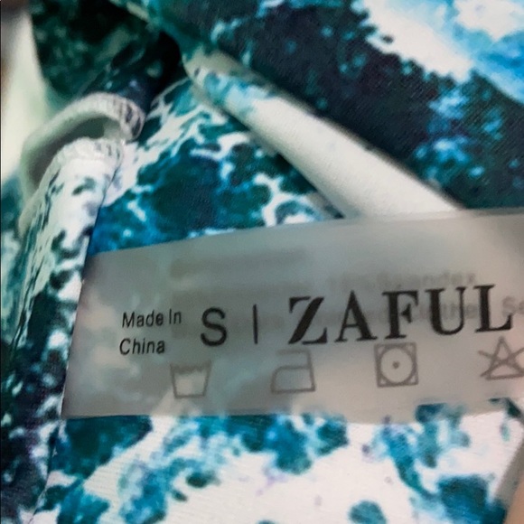 Swim suit top - Picture 3 of 3